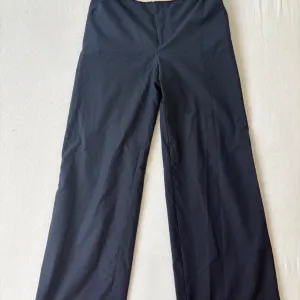 Zara - teget pantalone