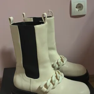 Gaëlle Paris ženske čizme