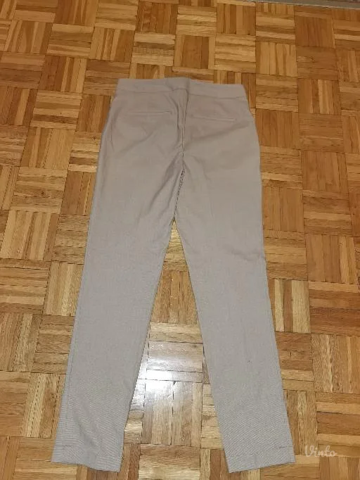 Zara pantalone
