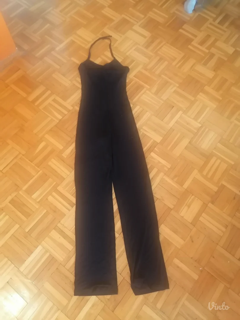 Elegantni kombinezon