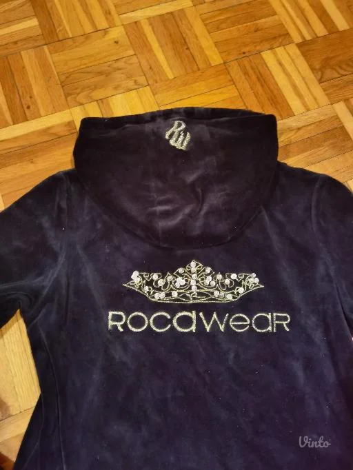 Plišani Rocawear duks