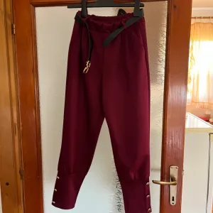 Bordo pantalone
