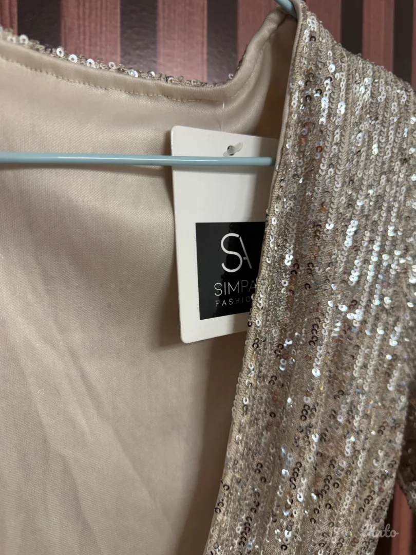 Haljina sa sljokicama