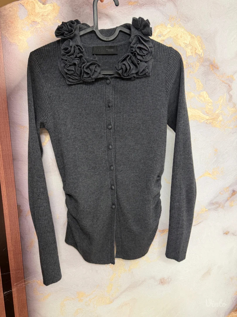 Zara Vuneni/wool dzemper