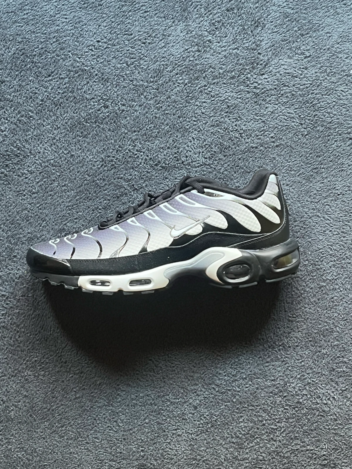 NIKE Air Max TN