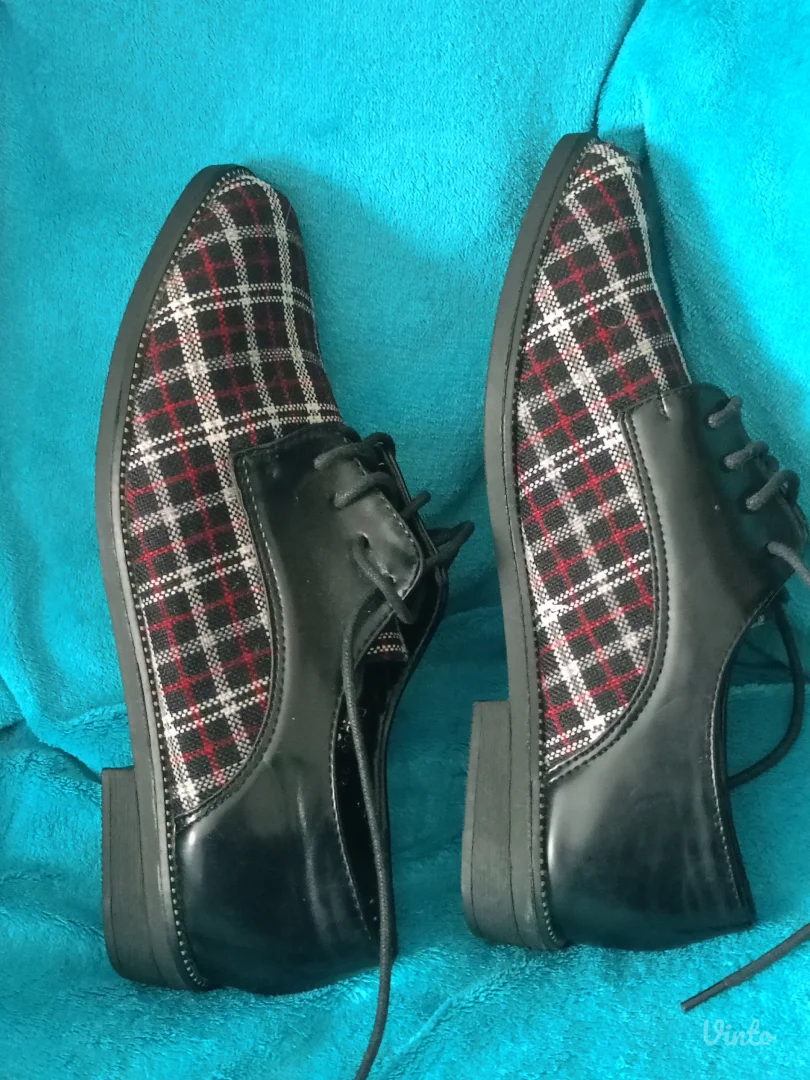 Oksfordice br38 nove