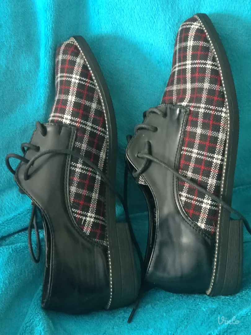 Oksfordice br38 nove