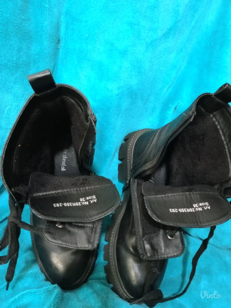 Claudia Donatelli br38 kožne kao nove!