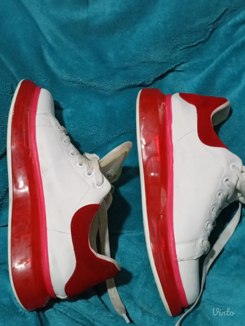 Opposite br 41 kao nove!