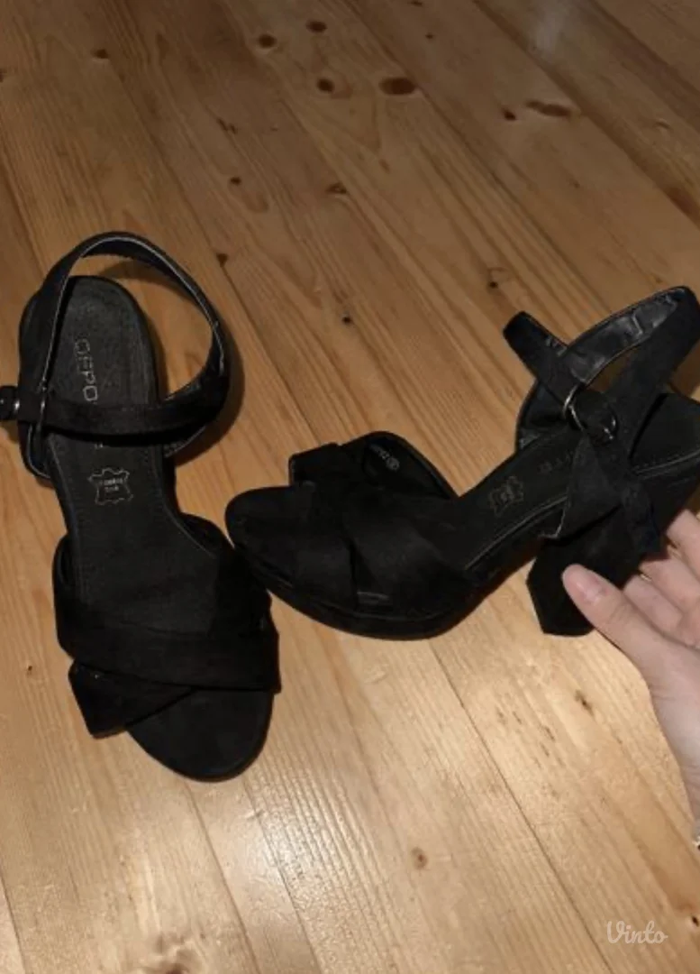 Novo! Opposite štikle