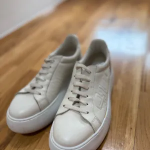 Paccioti zenske patike