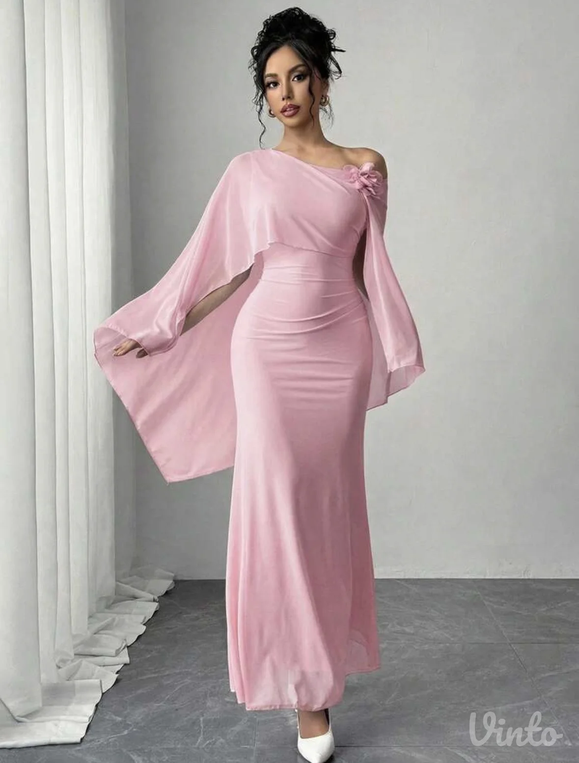 Shein haljina