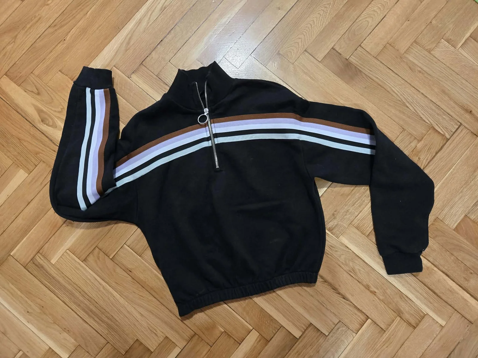 Tally Weijl cropped dukserica