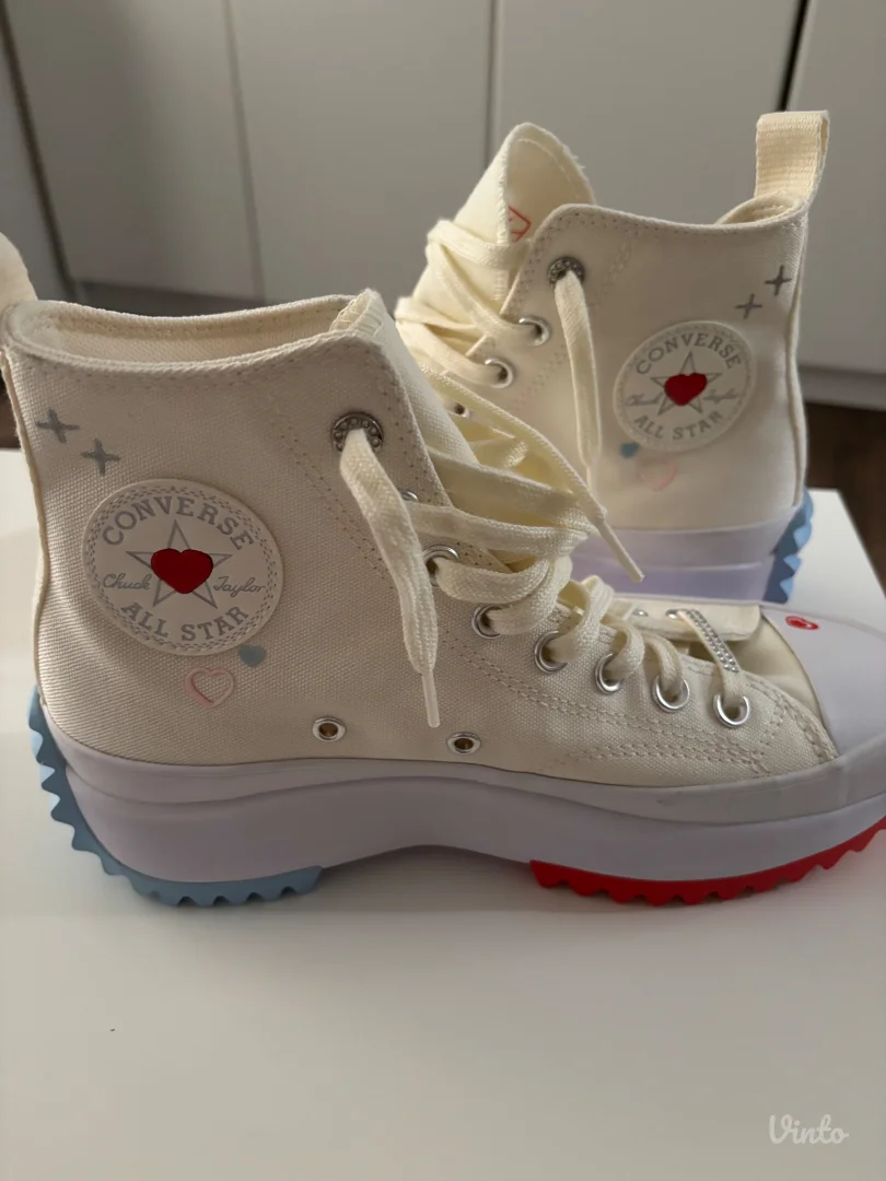 Converse All Star Chuck Taylor Hearts
