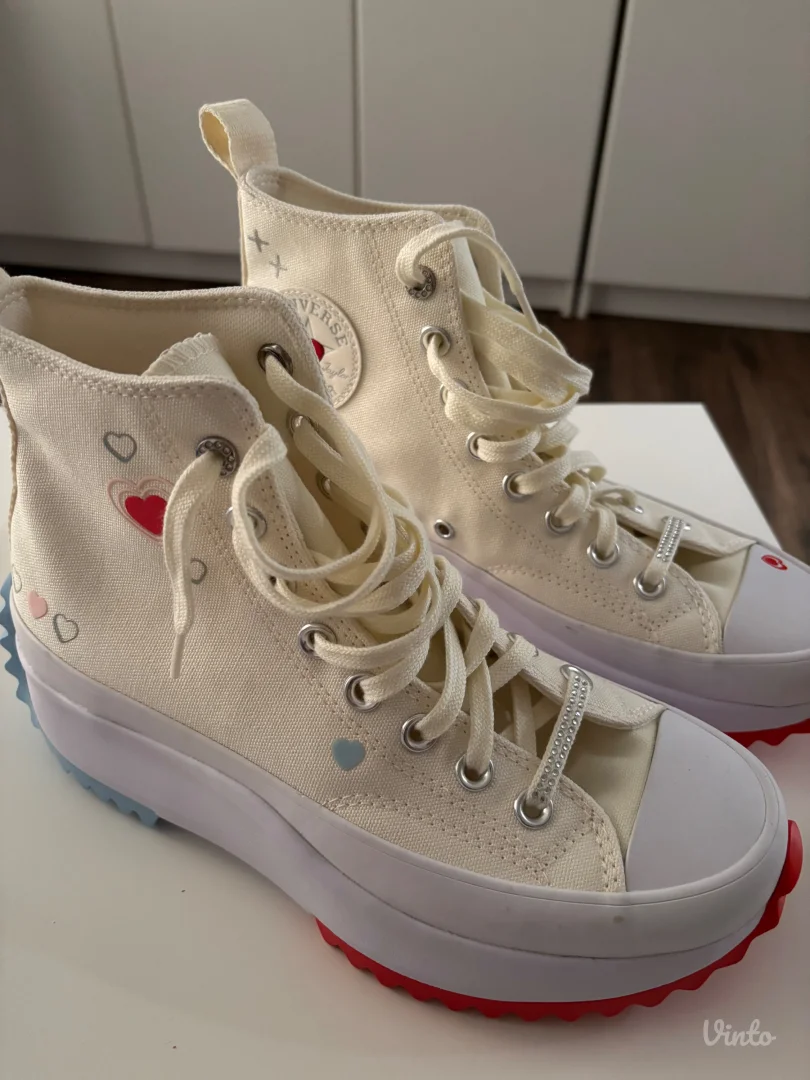 Converse All Star Chuck Taylor Hearts