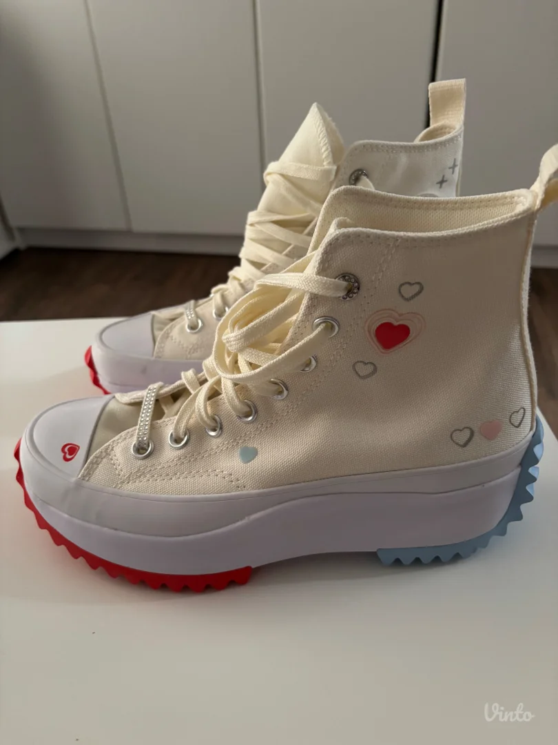 Converse All Star Chuck Taylor Hearts