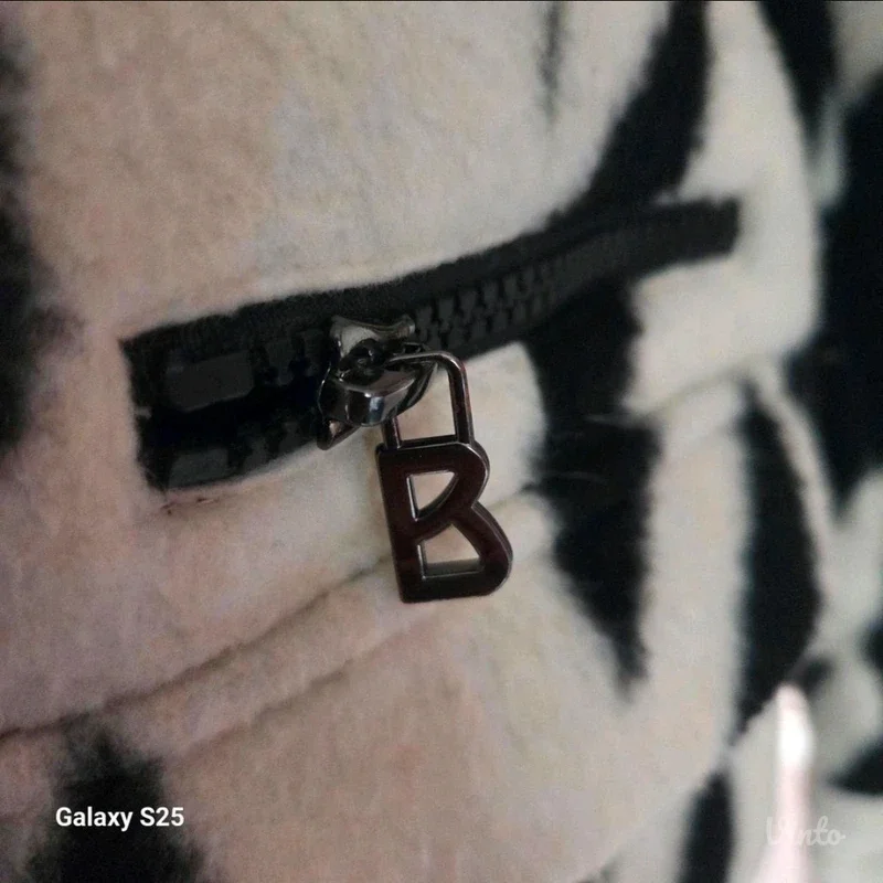 BOGNER jakna – Veličina 40 – Crna/Krem – Elegantna i sportska