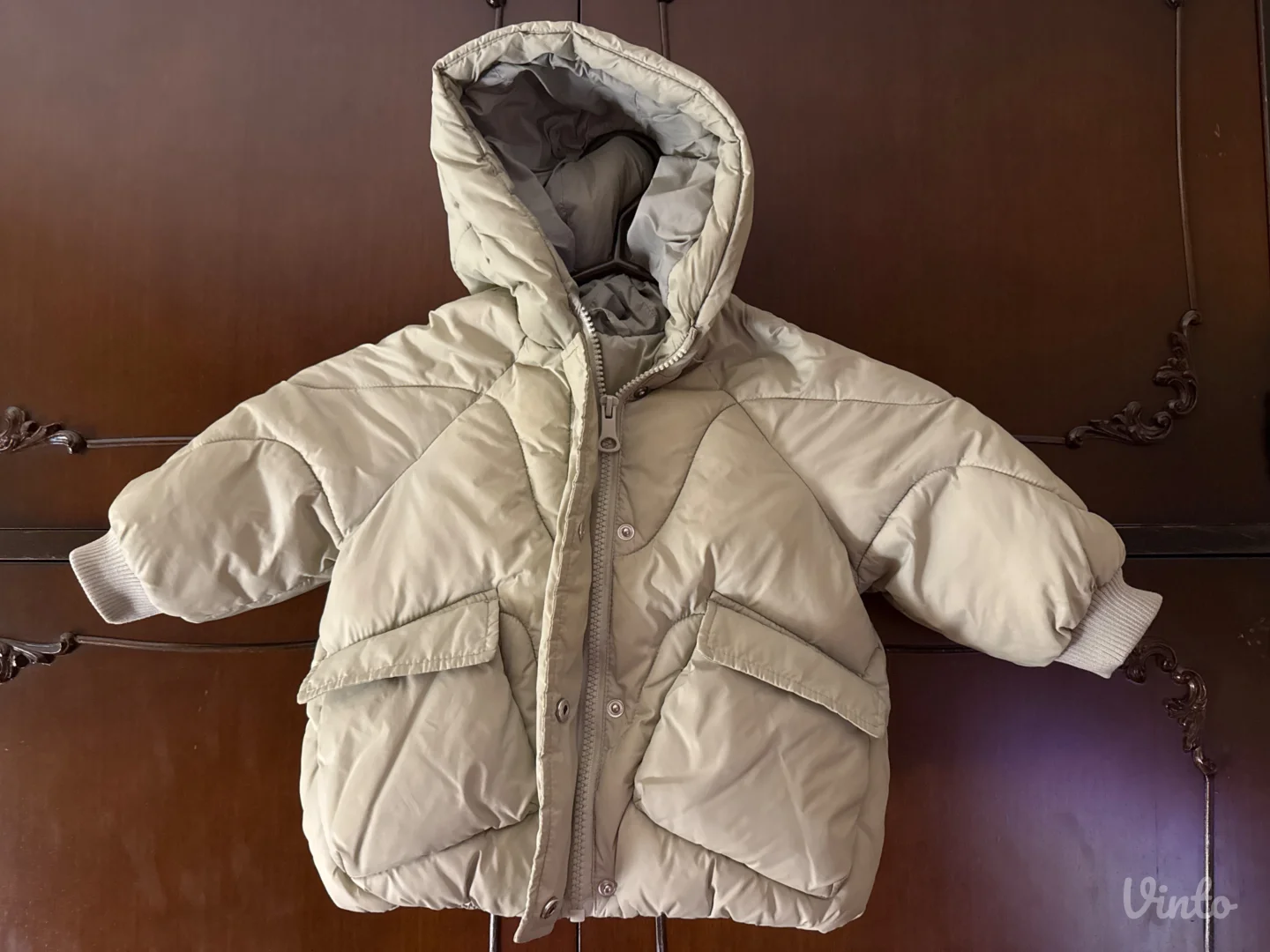 Zelena jakna za bebe