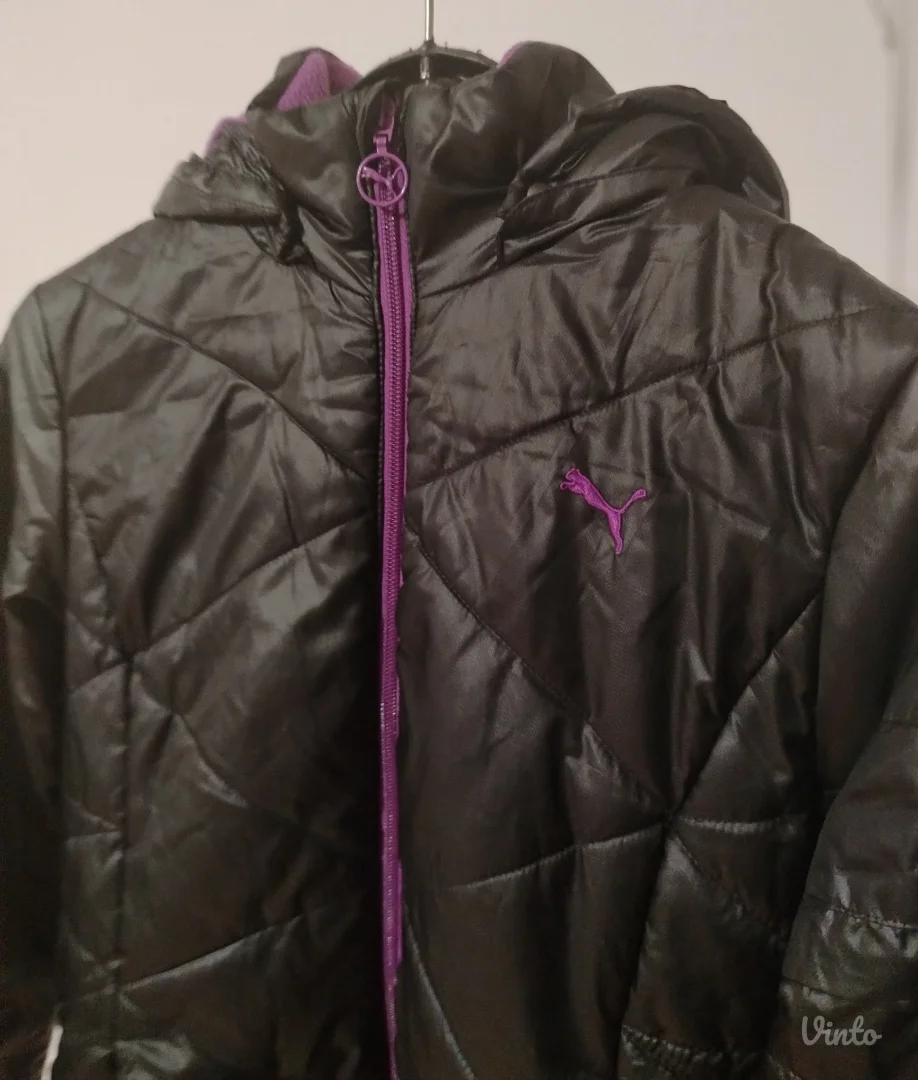 🧥 PUMA Ženska Duga Jakna - Crna/Ljubičasti Detalji