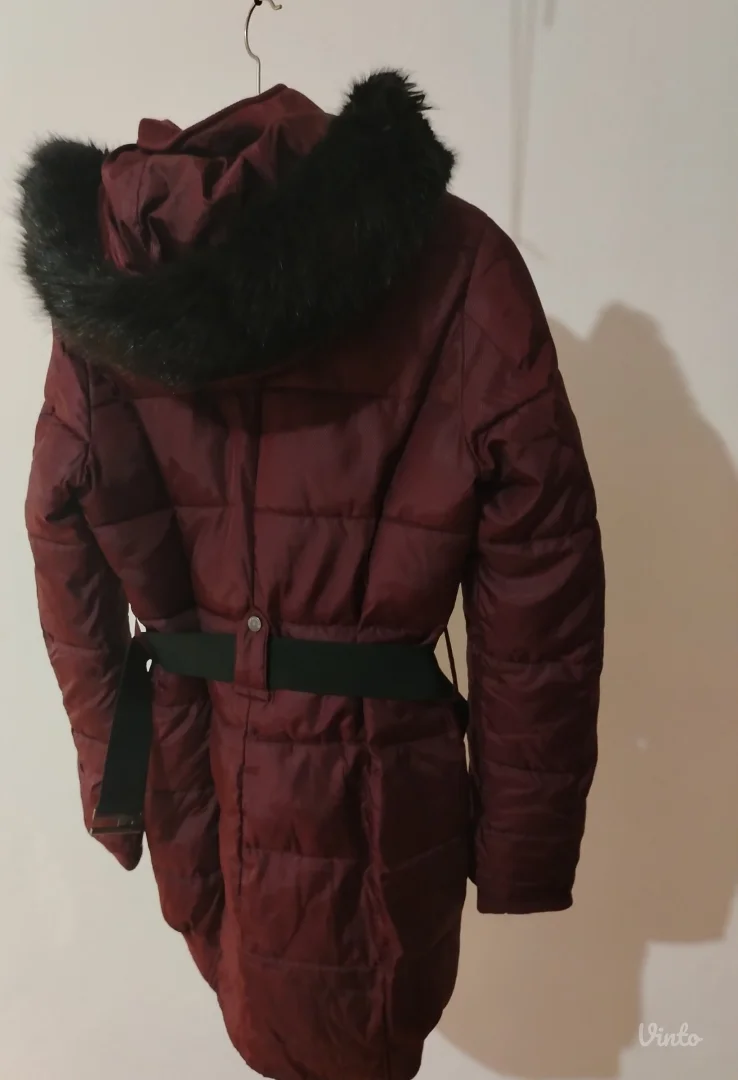 ✨ LEGEND Bordo Zimska Jakna sa Krznom i Kaišem | Vel. M ✨