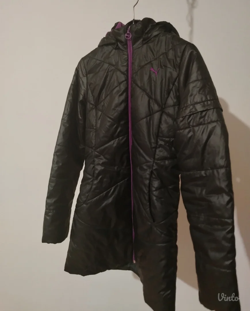 🧥 PUMA Ženska Duga Jakna - Crna/Ljubičasti Detalji