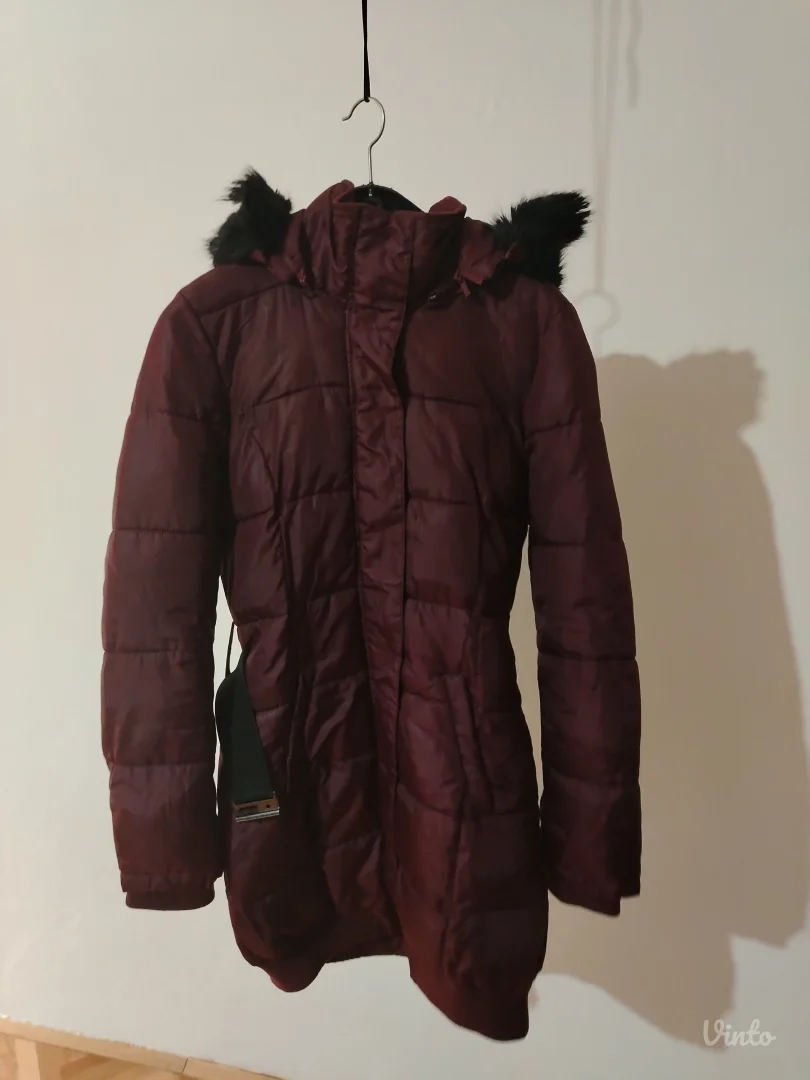 ✨ LEGEND Bordo Zimska Jakna sa Krznom i Kaišem | Vel. M ✨