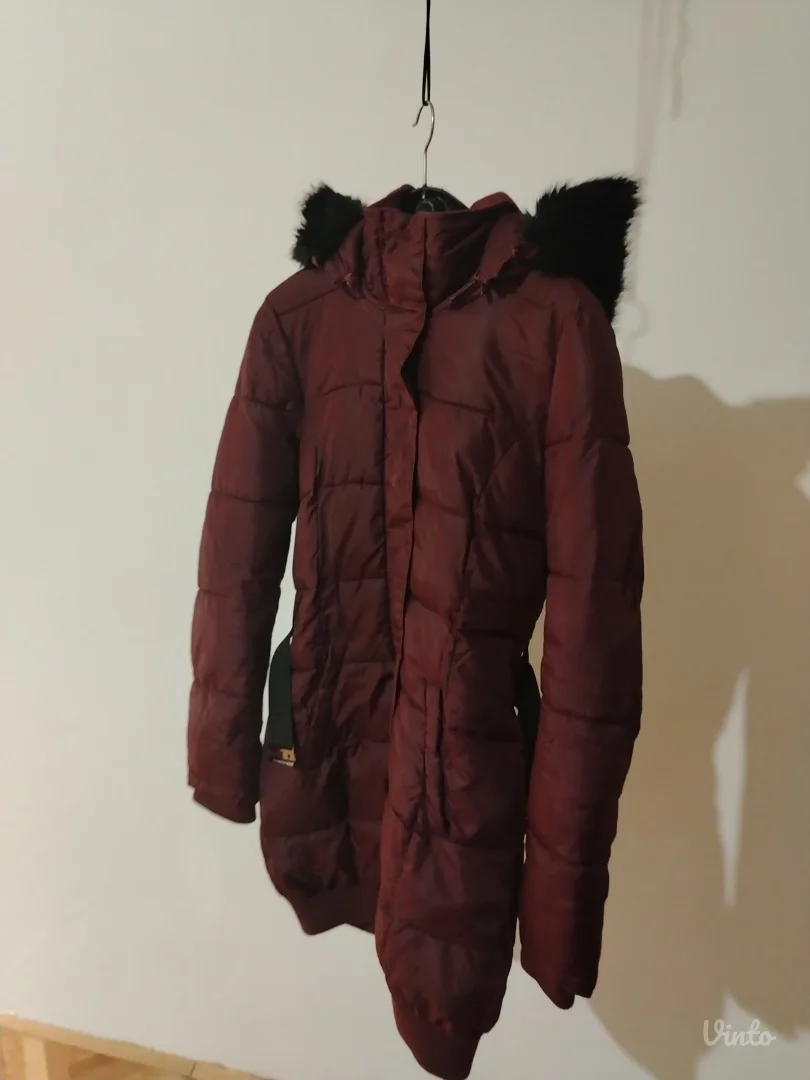 ✨ LEGEND Bordo Zimska Jakna sa Krznom i Kaišem | Vel. M ✨