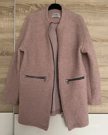Bershka kaput