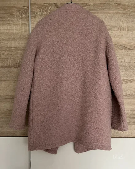 Bershka kaput