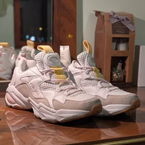 Ellesse Valentina krem patike br.39 PRELEPE