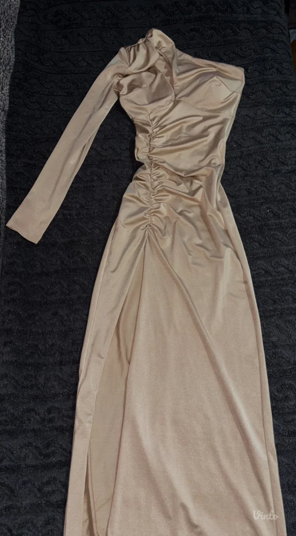 Elegantna bež haljina