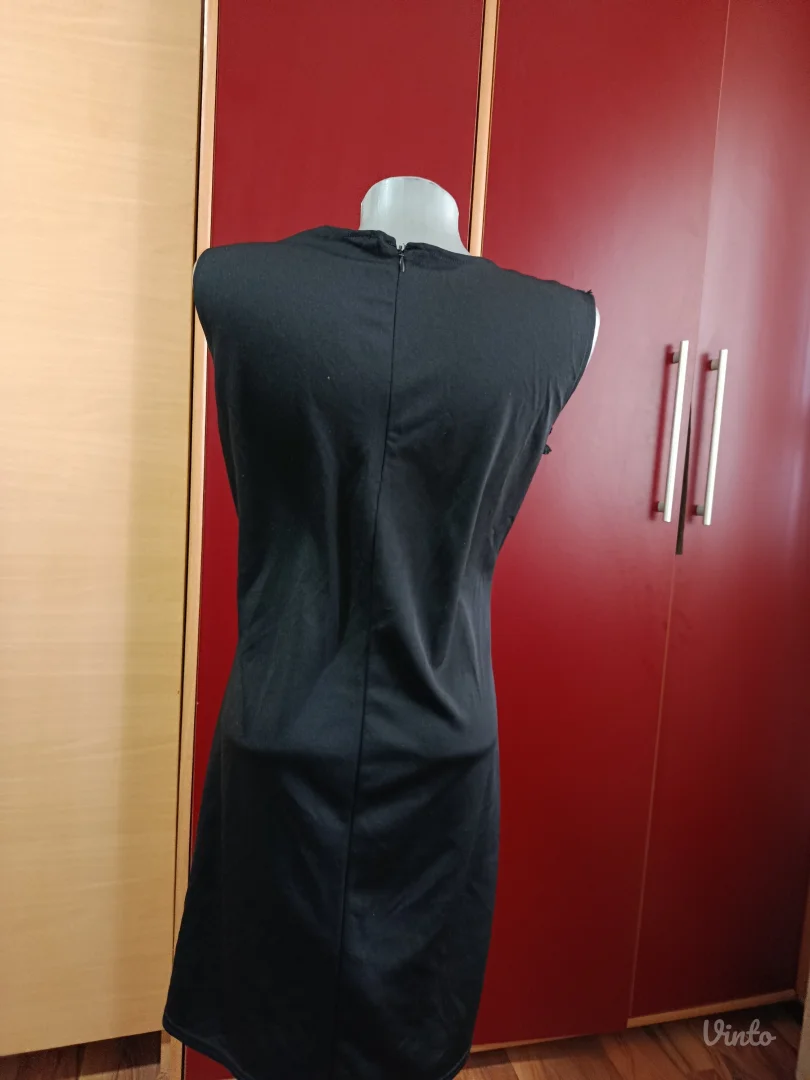 Crna bluza sa cipkom L vel