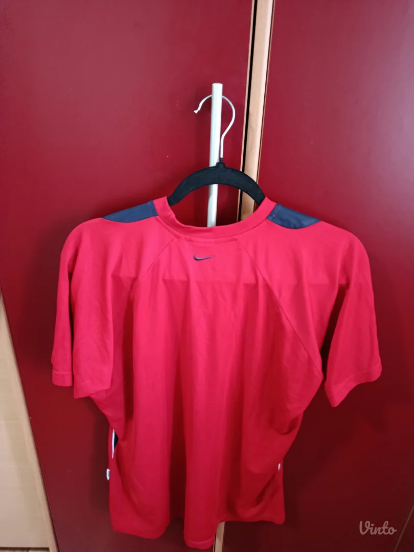 Nike majica crvena ,XL