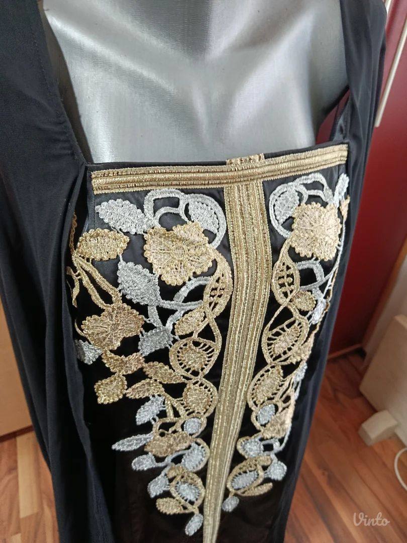 Svecana crna haljina XL