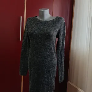 Haljina - tunika, siva deblja, m velicina