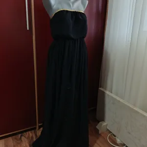 Nova svecana crna haljina, XL