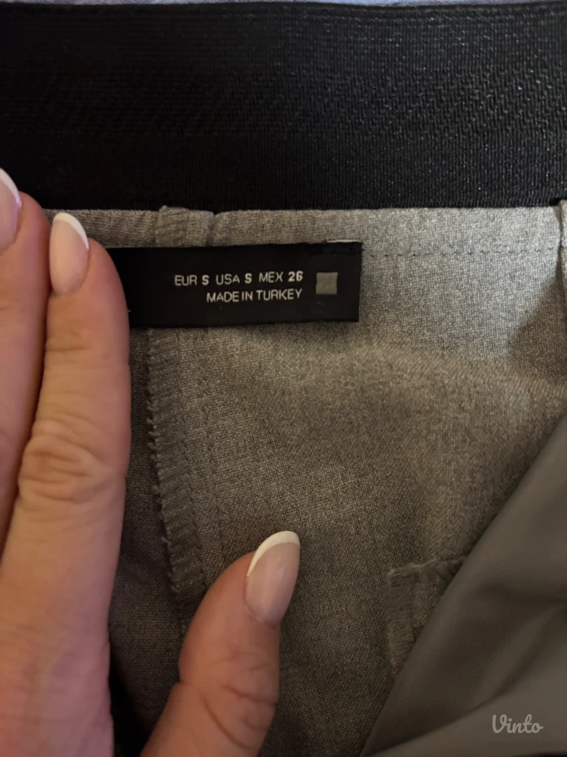Zara pantalone