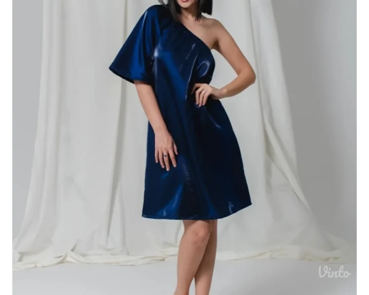 Elegantna asimetrična haljina