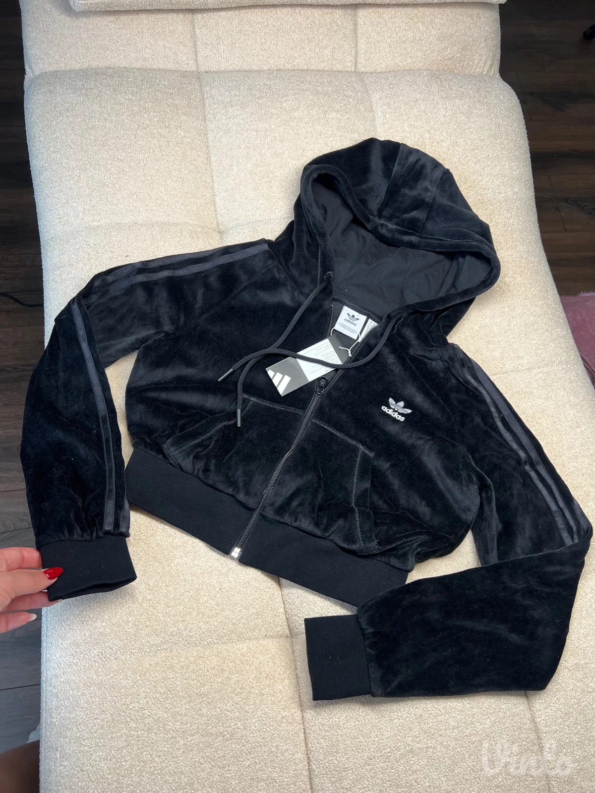 Adidas crop duks plis nov Xs