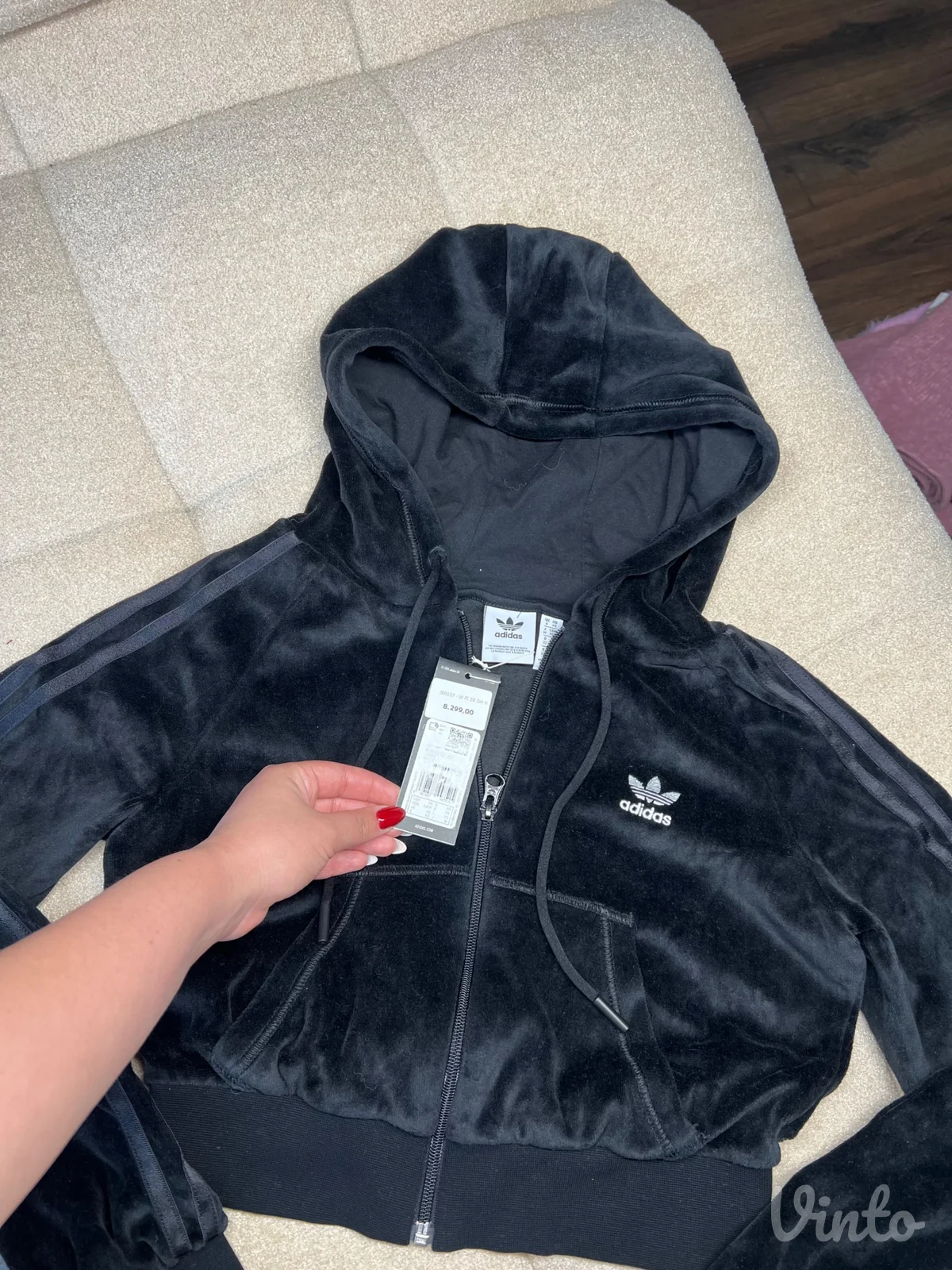 Adidas crop duks plis nov Xs