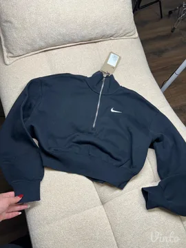 Nike org crop duks
