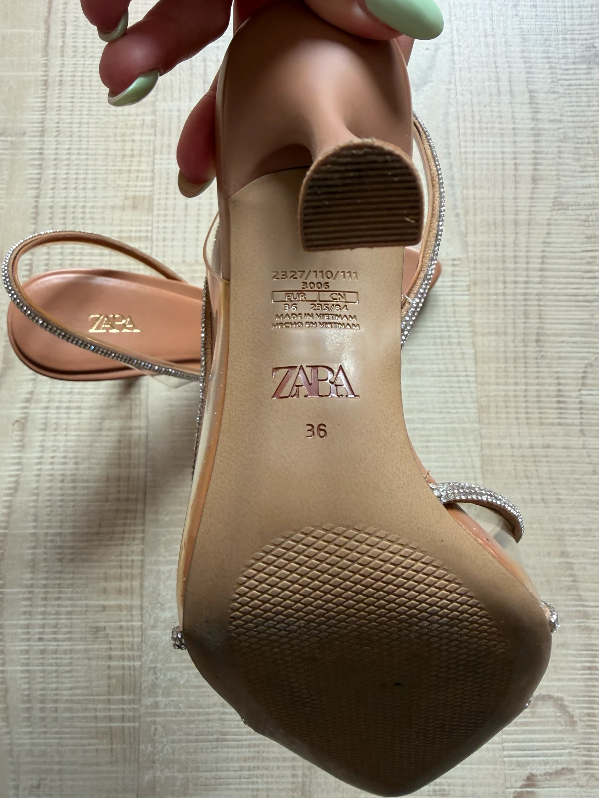 Zara stikle 36
