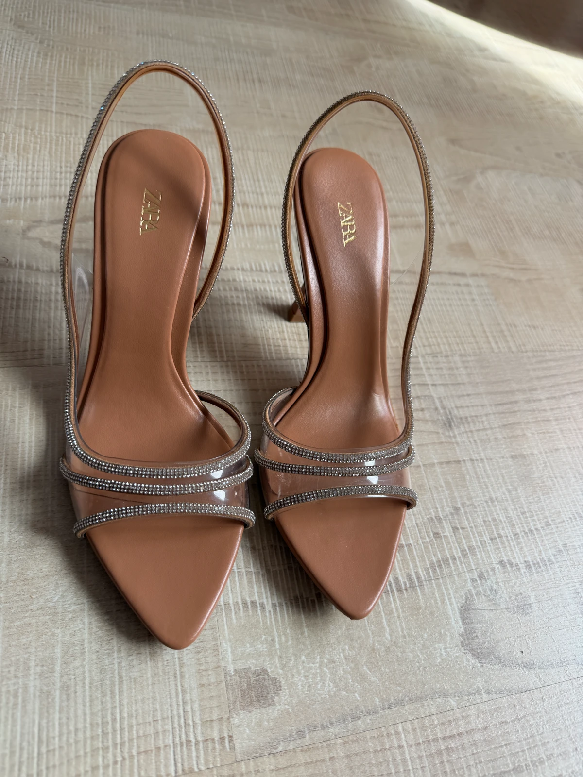 Zara stikle 36