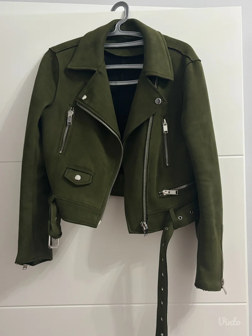 Zara jakna od prevrnute koze