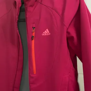 Adidas sportska jakna