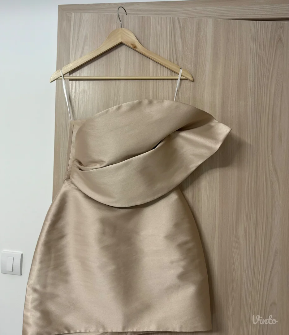 Highness dizajnerska haljina