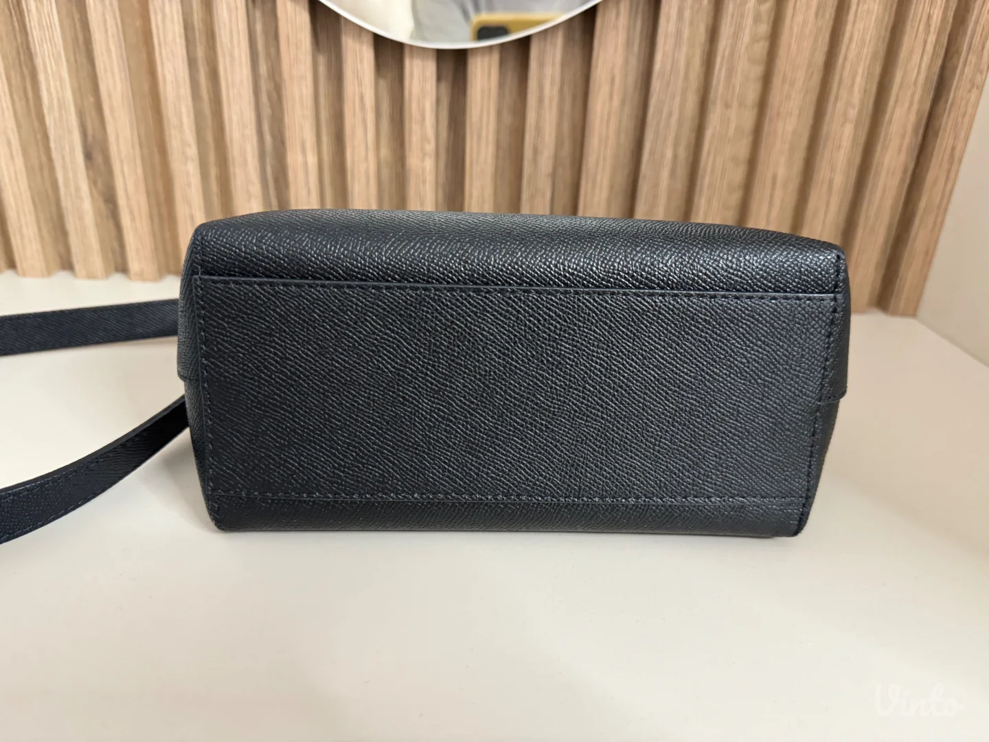 Mona Love Letters crna torbica