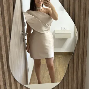 Highness dizajnerska haljina