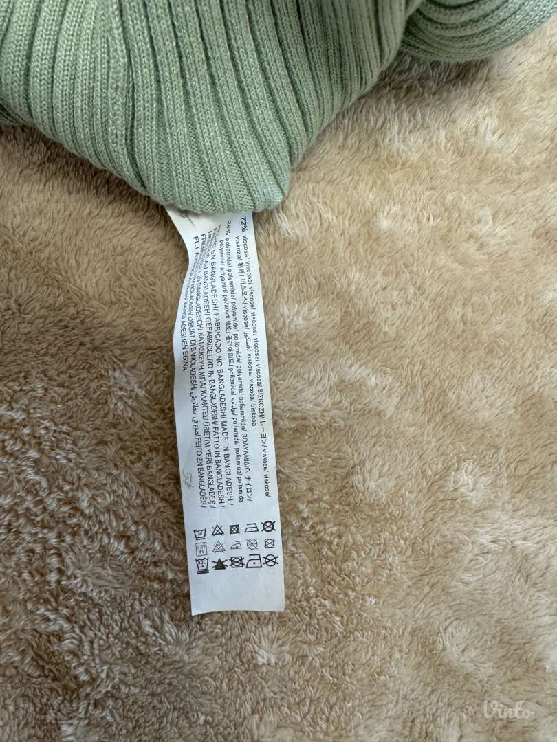 Bershka nova pletena haljina