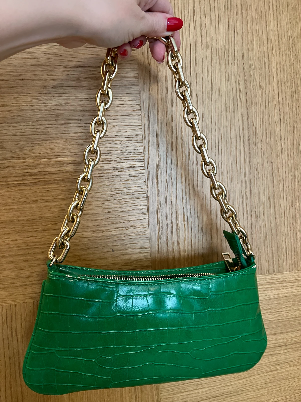 Zara mini torbica “krokodiska koza”